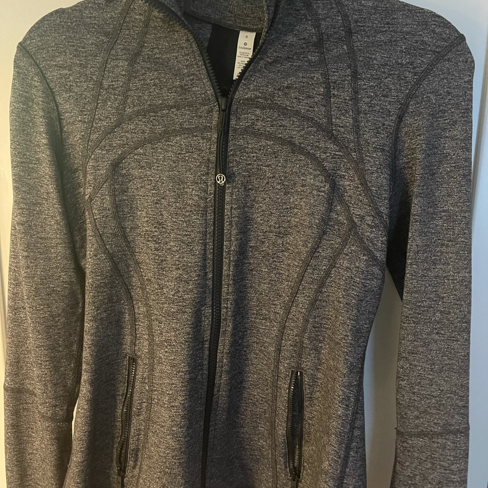 Lululemon fitted jacket